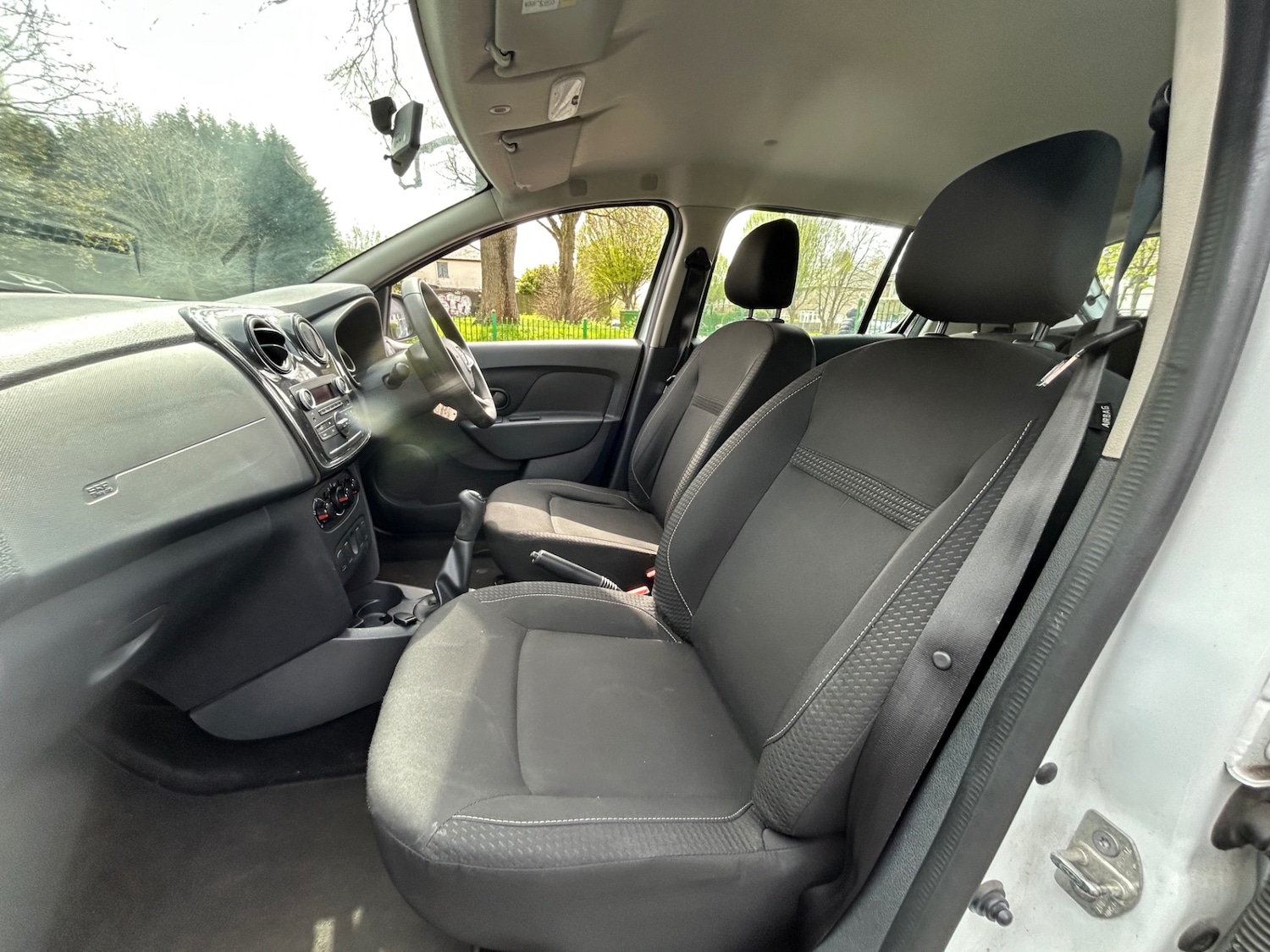 Used Dacia Sandero 2017 for sale - 78197181: Photo 9