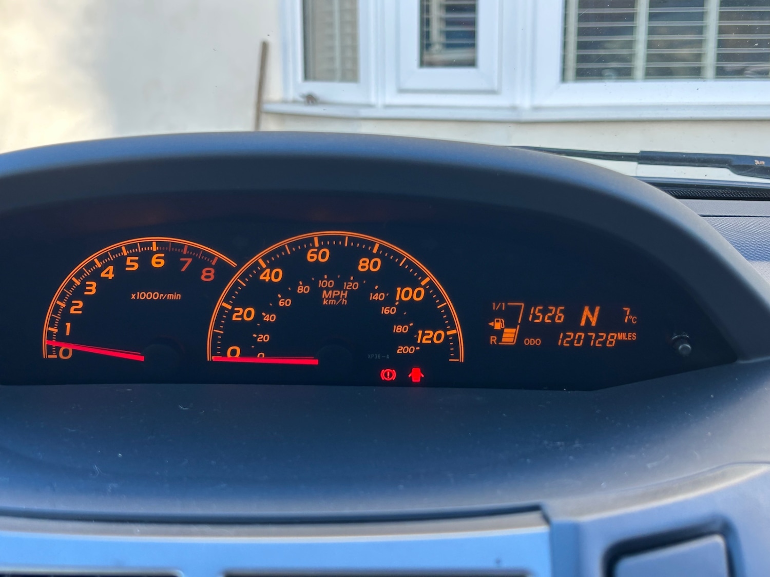 Used Toyota Yaris 2011 for sale - 76637872: Photo 15