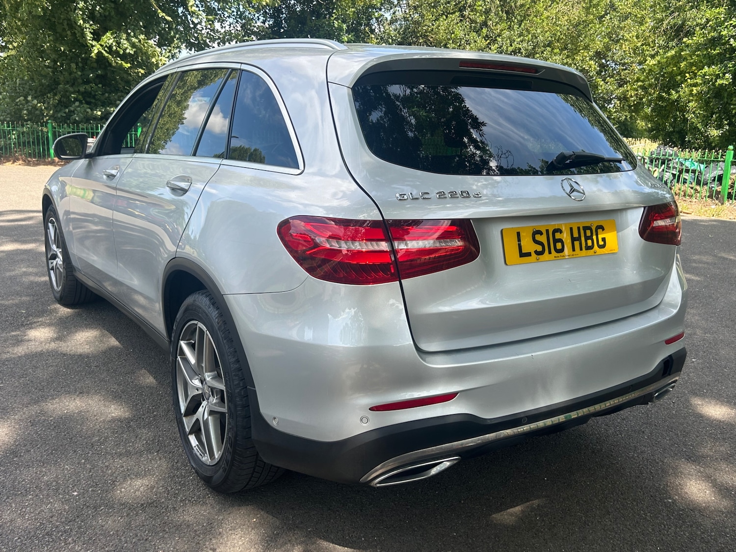 Used Mercedes-Benz GLC 2016 for sale - 76643889: Photo 5