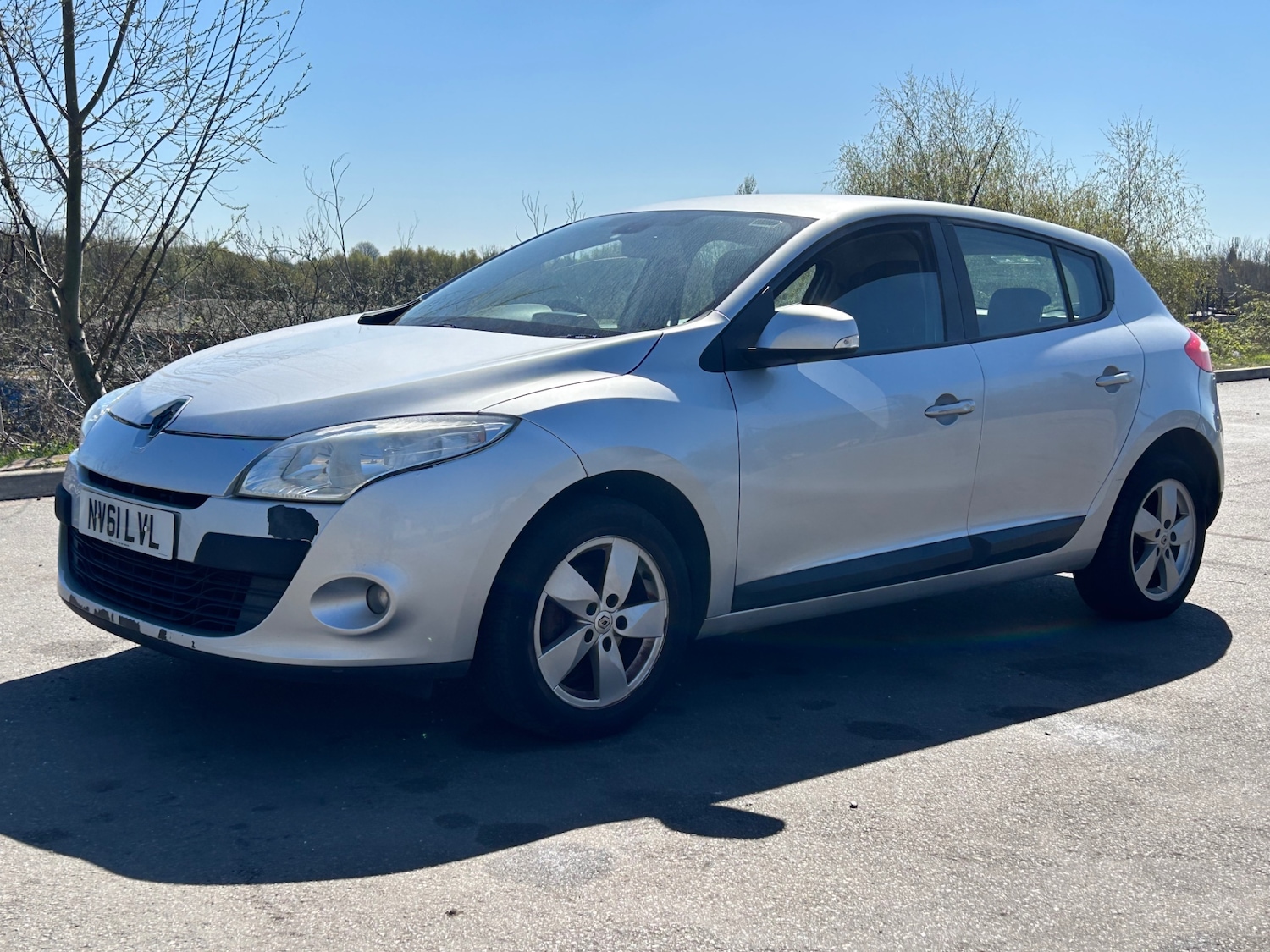 Used Renault Megane 2012 for sale - 76837571: Photo 2