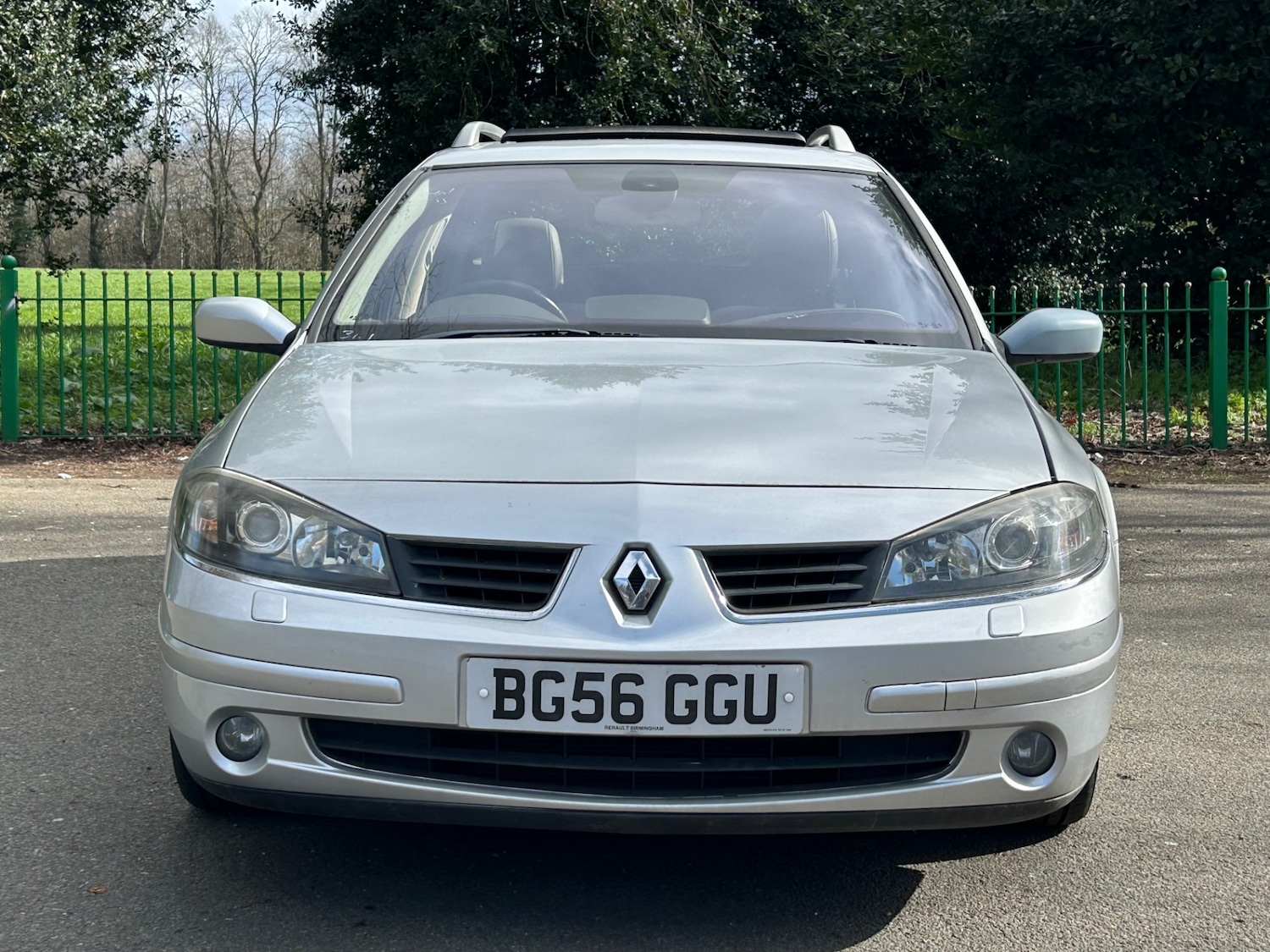 Used Renault Laguna for sale - 77901537: Photo 2