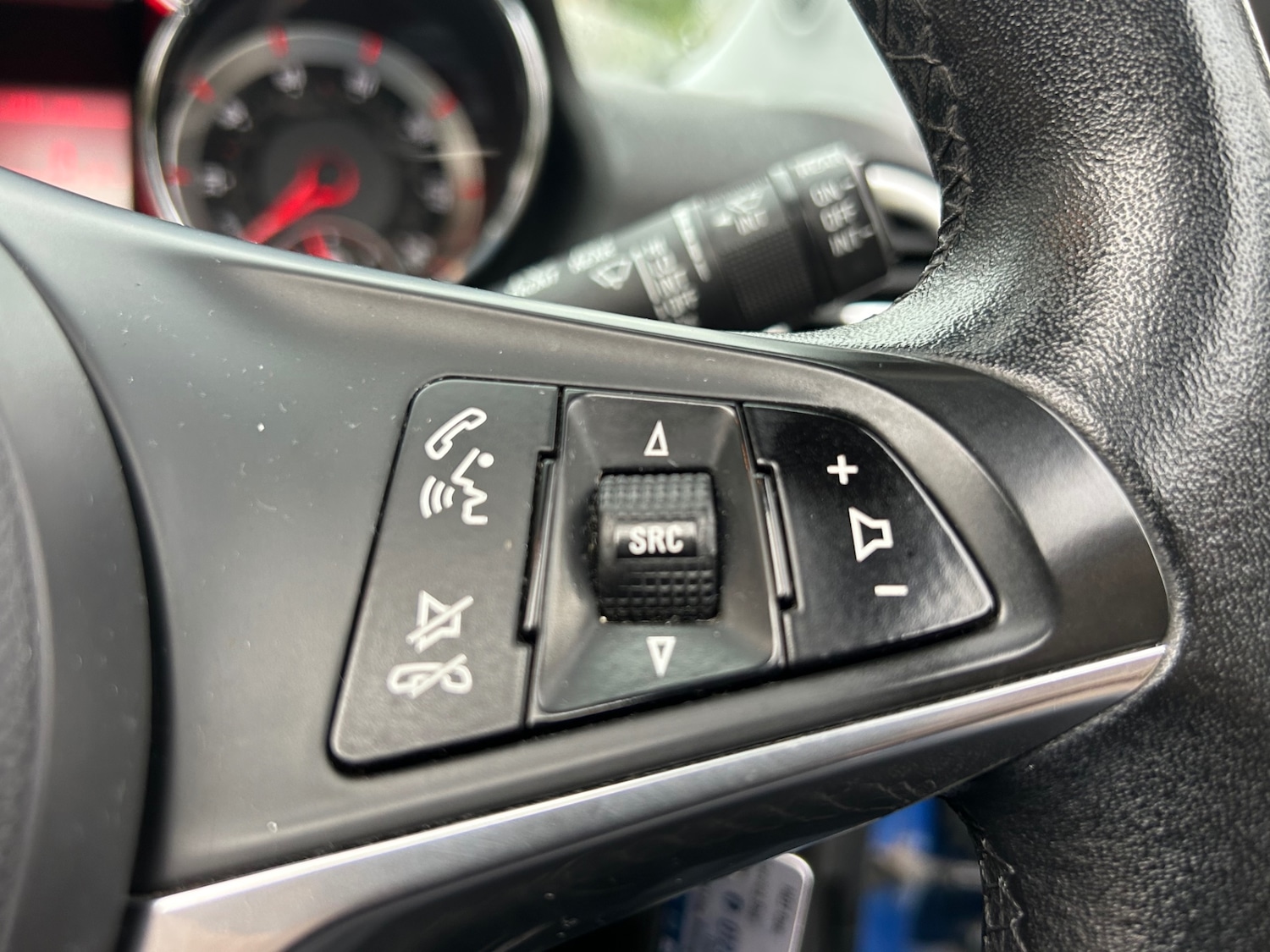 Used Vauxhall ADAM 2015 for sale - 76684190: Photo 29