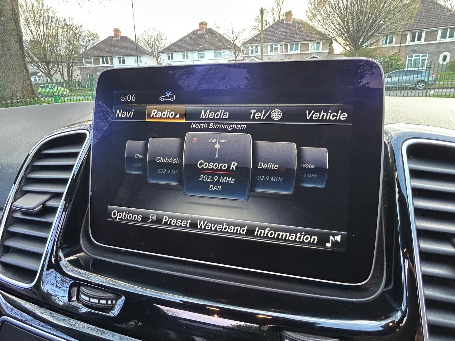 Used Mercedes-Benz GLE 2018 for sale - 77891861: Photo 32