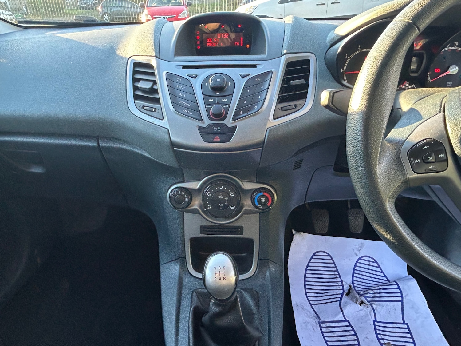 Used Ford Fiesta 2011 for sale - 76665939: Photo 13