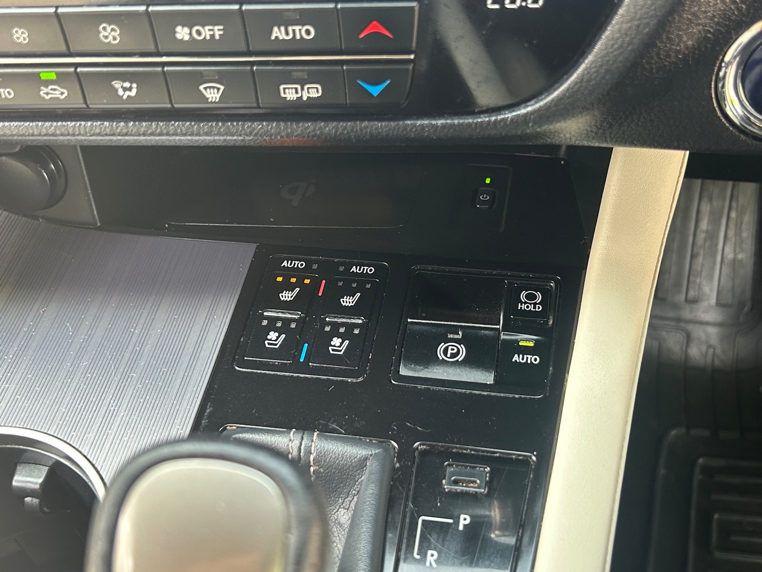 Used Lexus RX 2019 for sale - 76664939: Photo 38