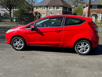 Used Ford Fiesta 2015 for sale - 78808149: Photo