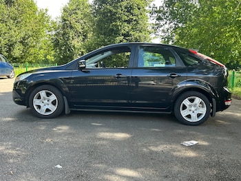 Used Ford Focus 2010 for sale - 78785027: Photo