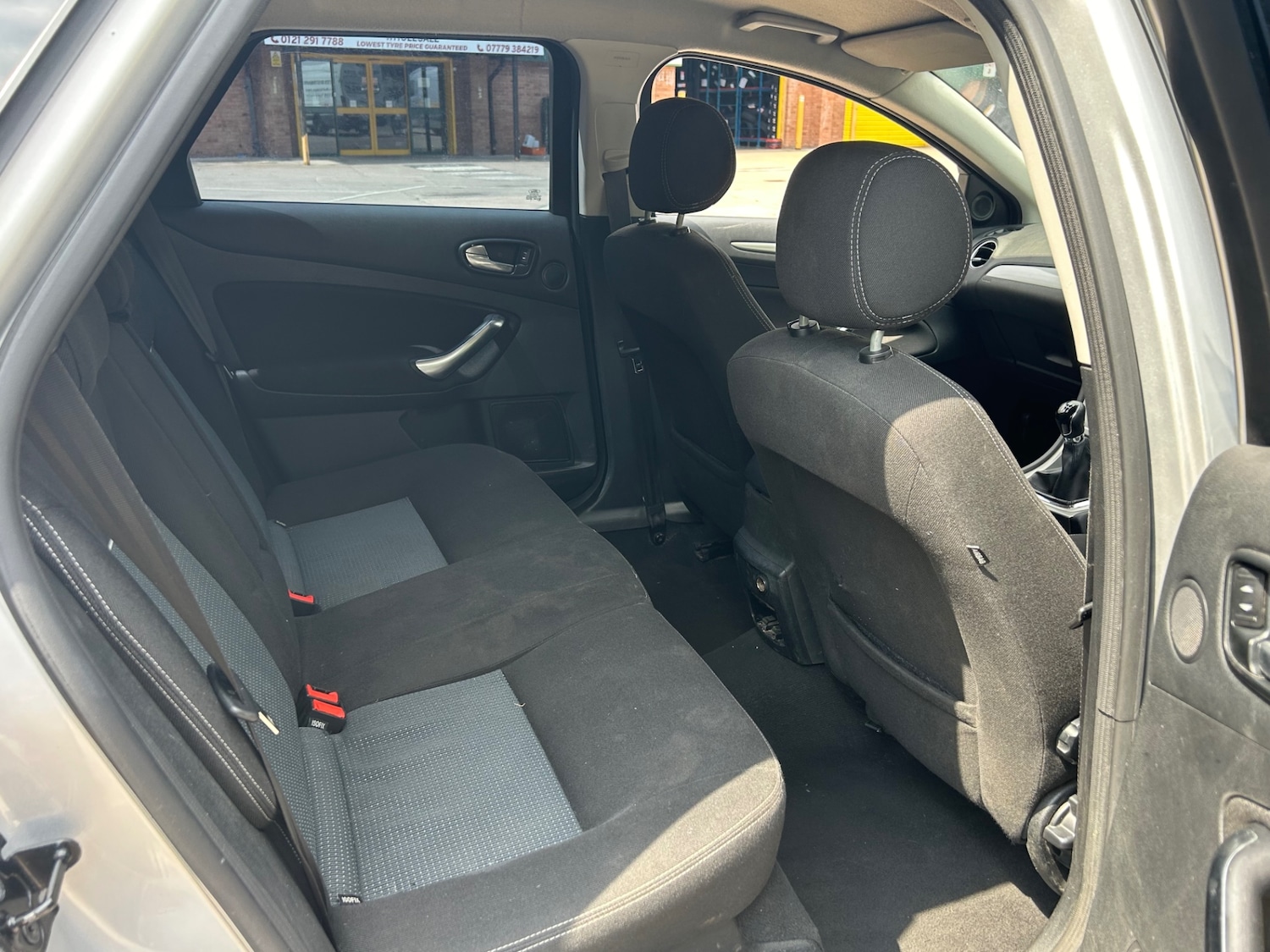 Used Ford Mondeo 2011 for sale - 76665949: Photo 14