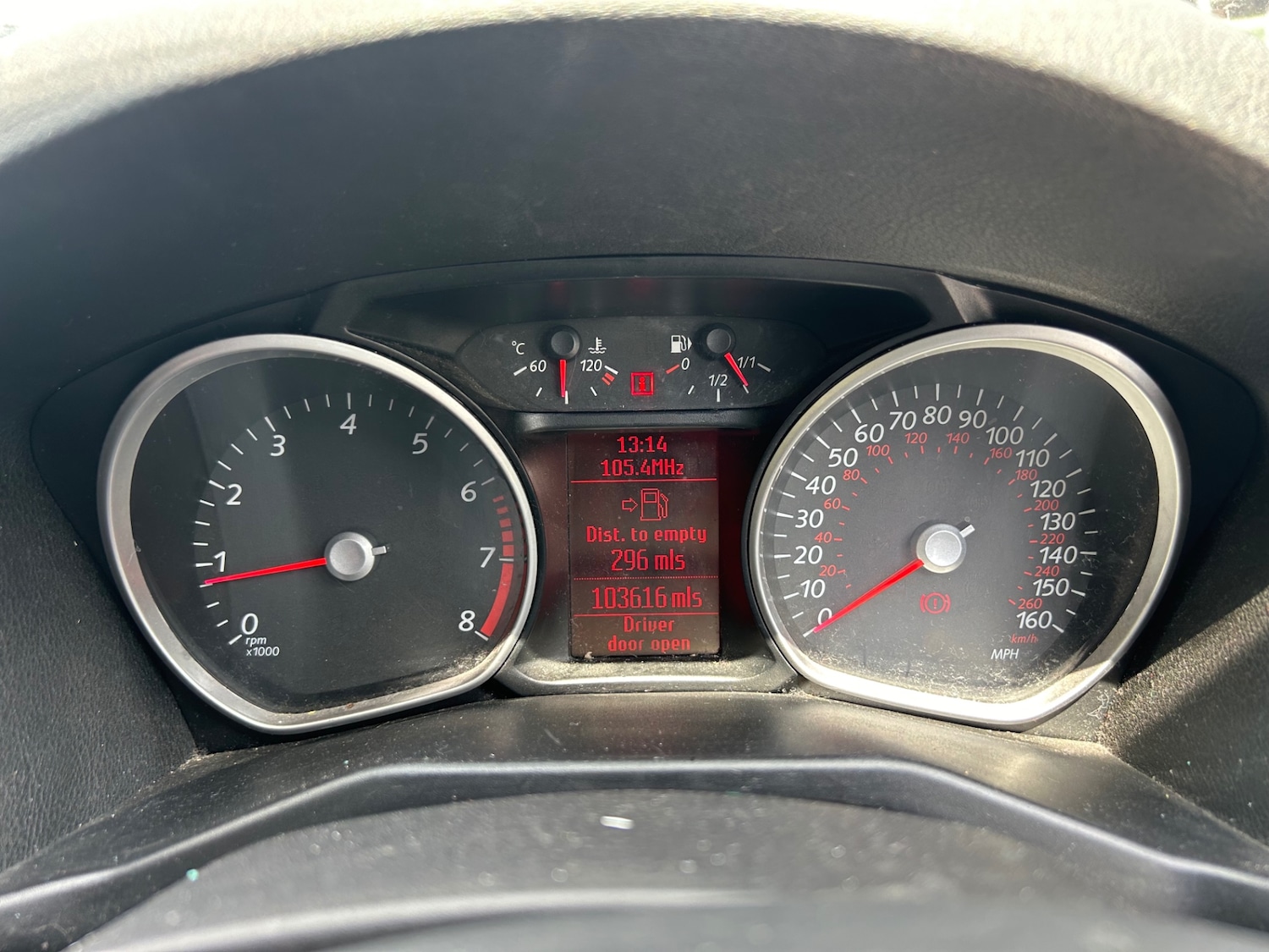 Used Ford Mondeo 2011 for sale - 76665949: Photo 26