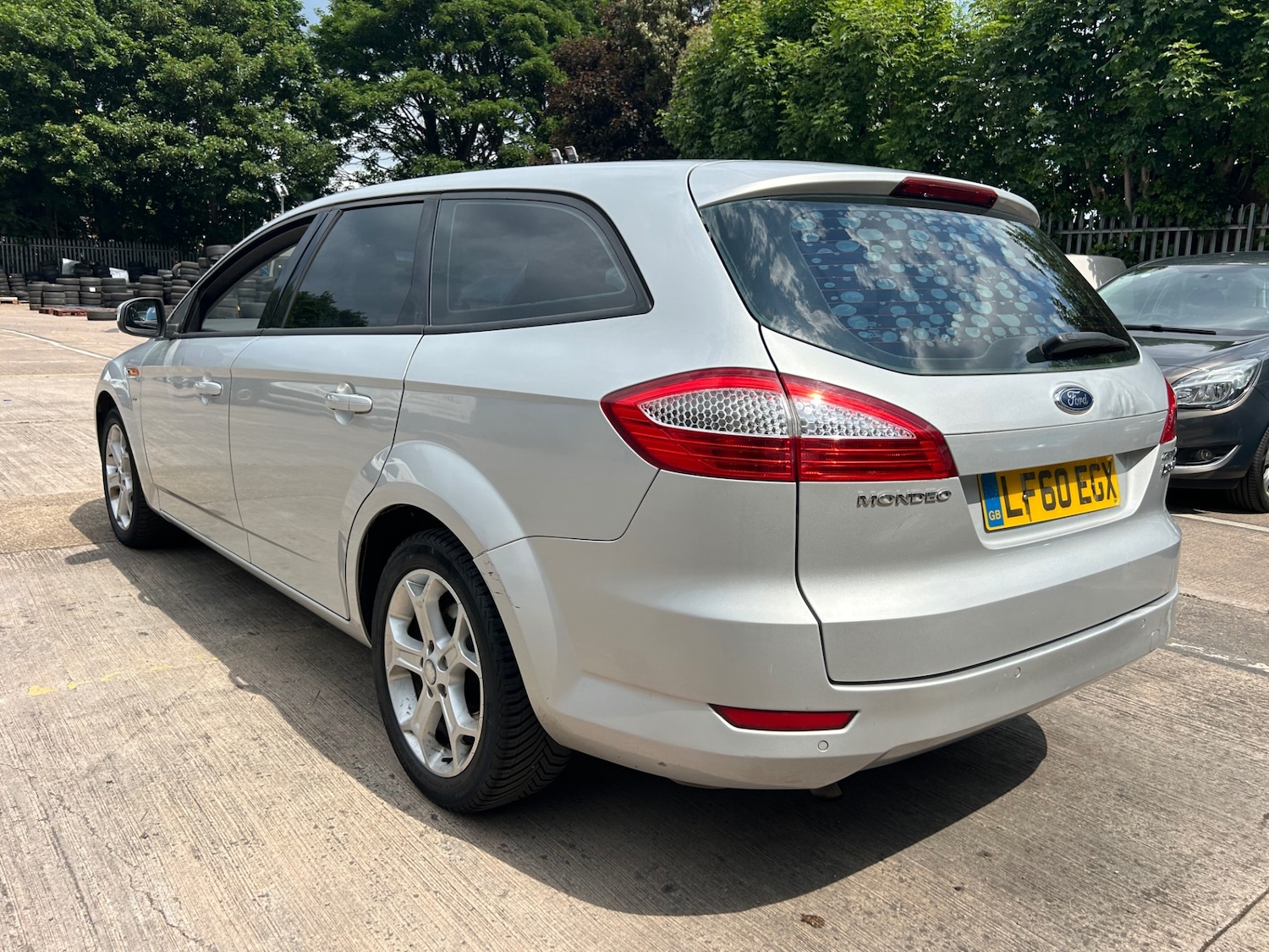 Used Ford Mondeo 2011 for sale - 76665949: Photo 5