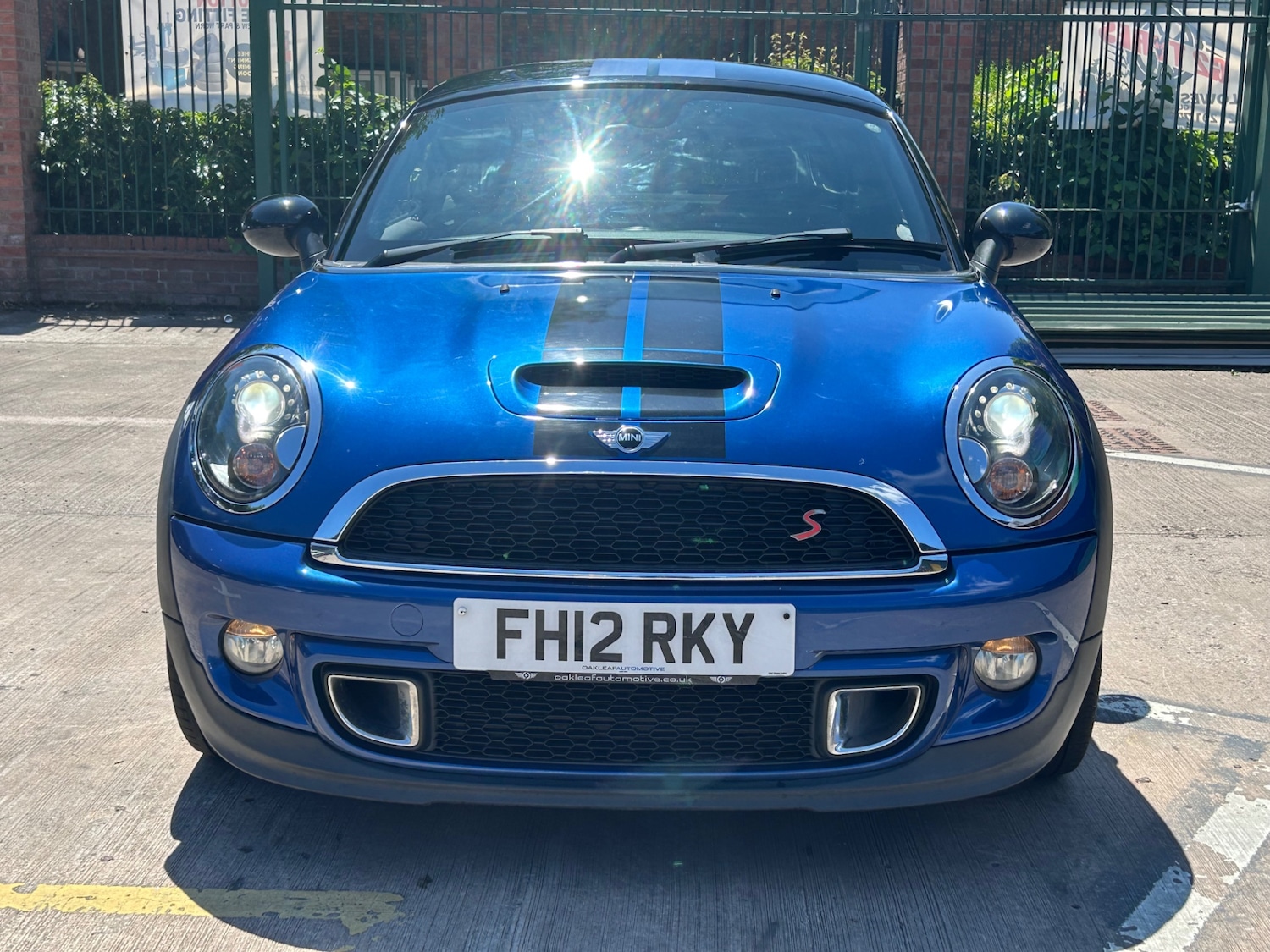 Used MINI Coupe 2012 for sale - 77802052: Photo 2