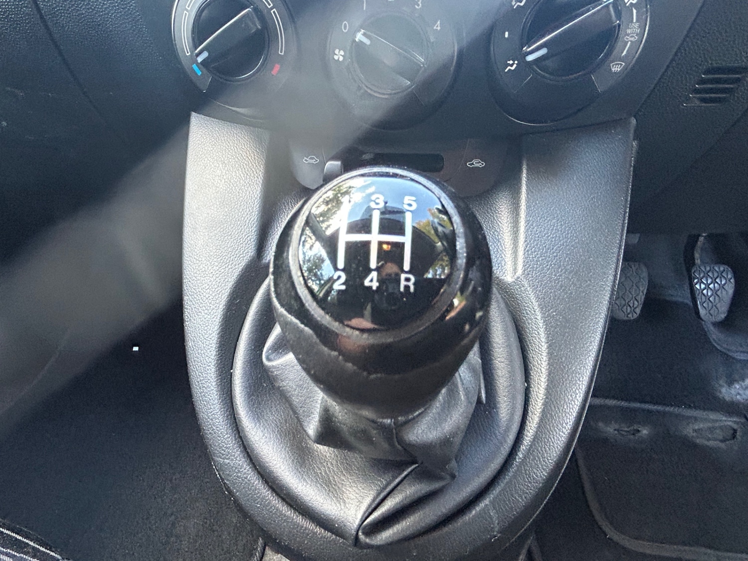 Used Mazda Mazda2 2009 for sale - 76665935: Photo 22