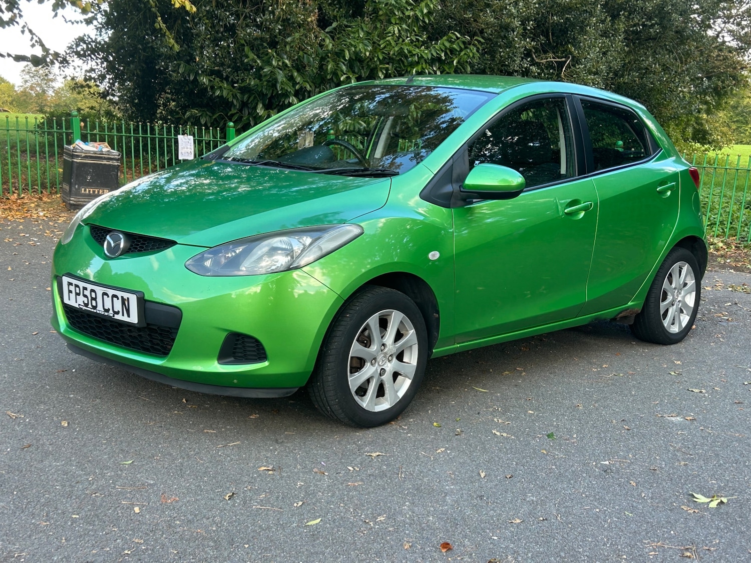 Used Mazda Mazda2 2009 for sale - 76665935: Photo 3