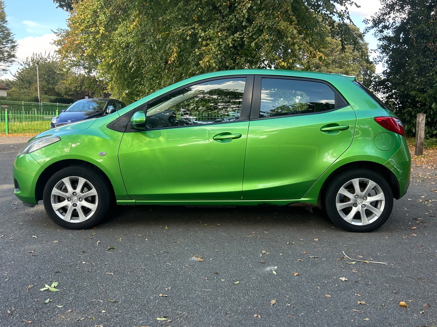 Used Mazda Mazda2 2009 for sale - 76665935: Photo 4