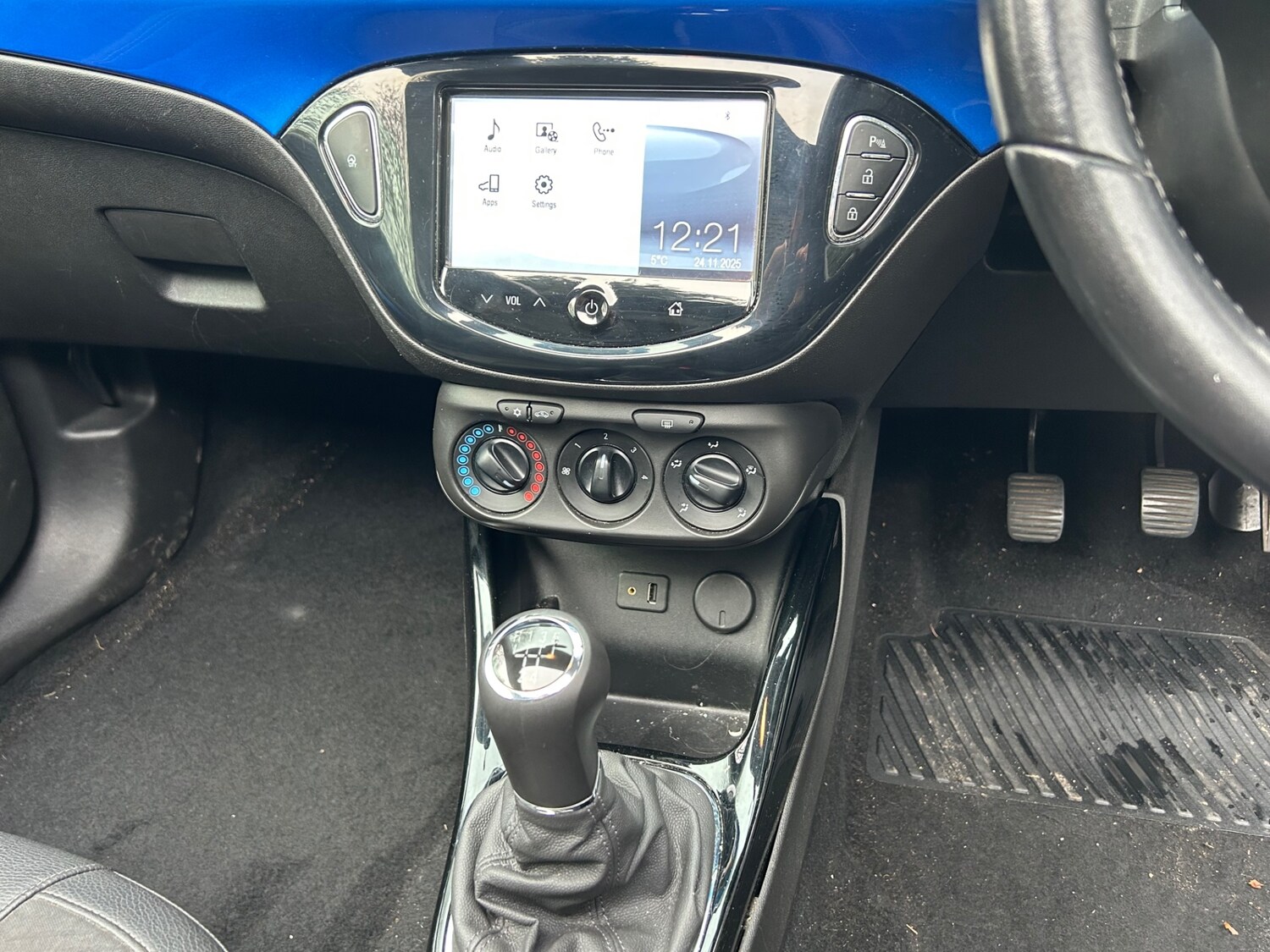 Used Vauxhall ADAM 2015 for sale - 77802501: Photo 24