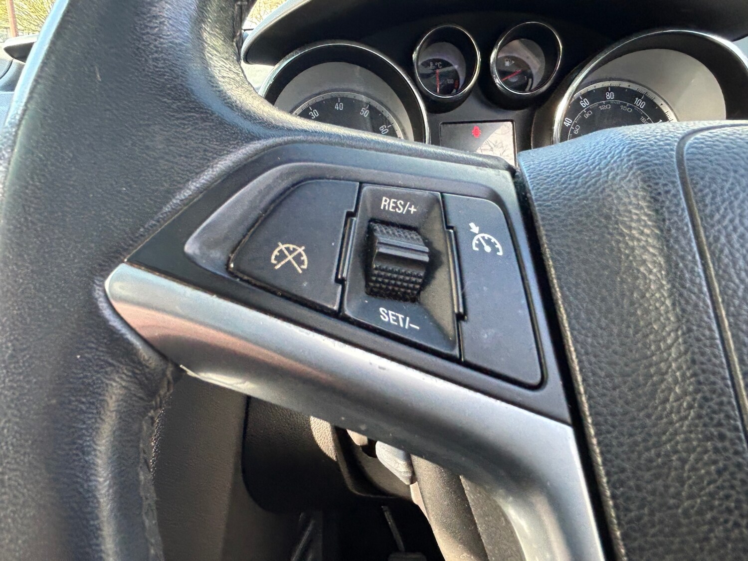 Used Vauxhall Meriva 2013 for sale - 78213996: Photo 24