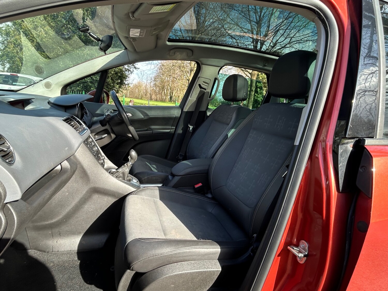 Used Vauxhall Meriva 2013 for sale - 78213996: Photo 8