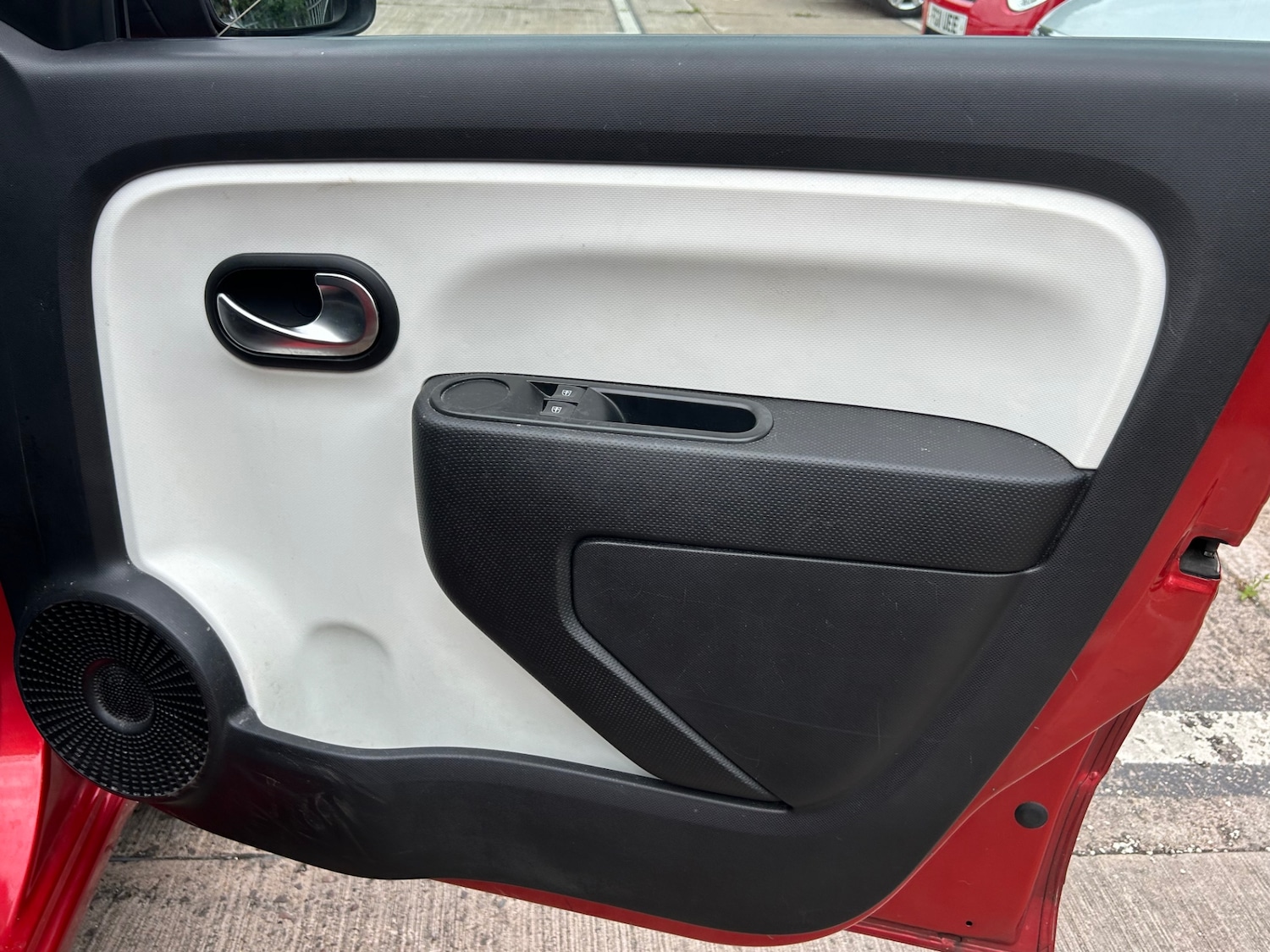 Used Renault Twingo 2016 for sale - 77802303: Photo 15