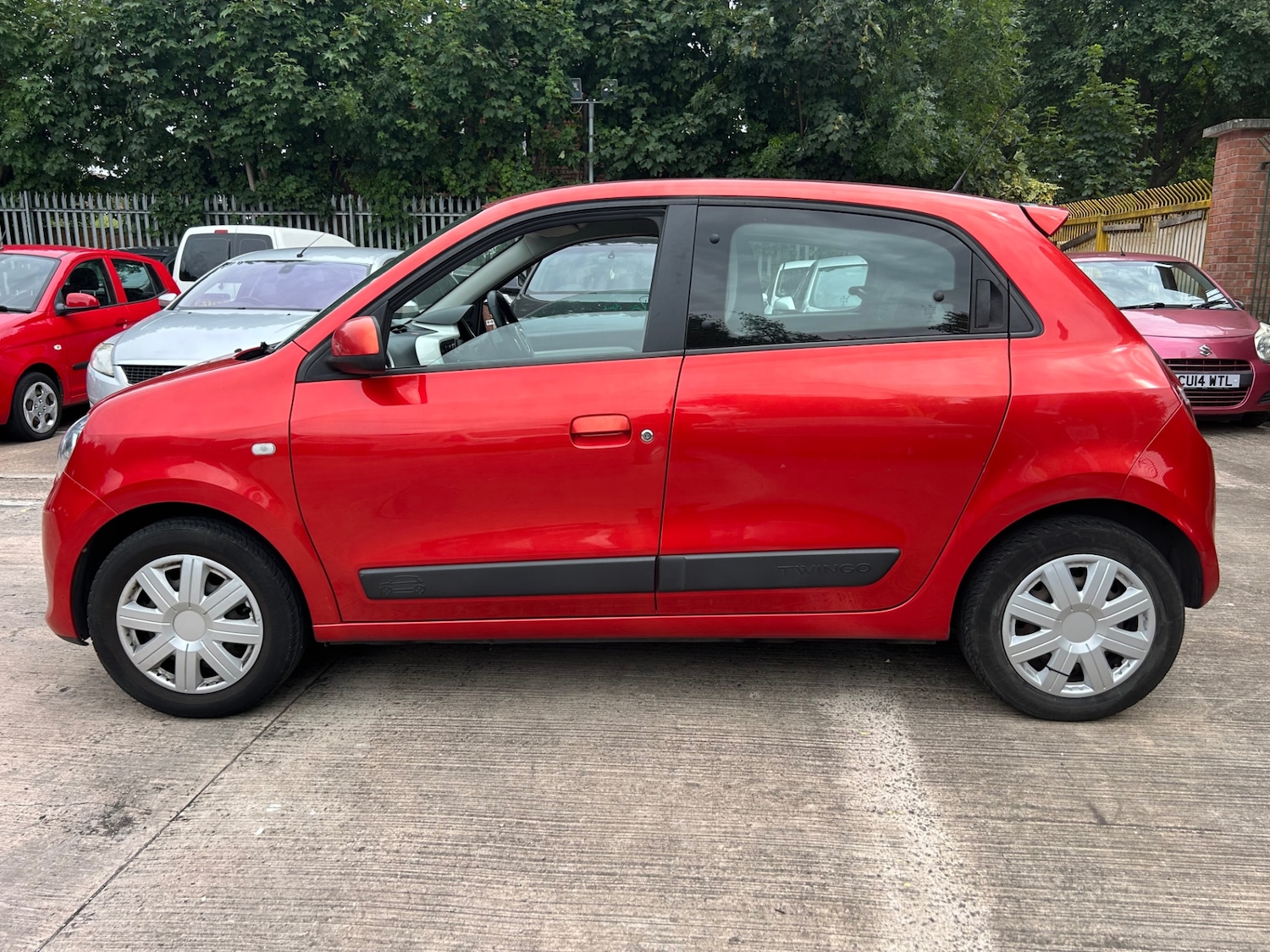 Used Renault Twingo 2016 for sale - 77802303: Photo 4