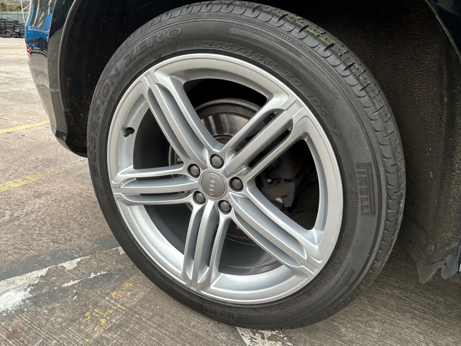 Used Audi Q5 2015 for sale - 76644517: Photo 10