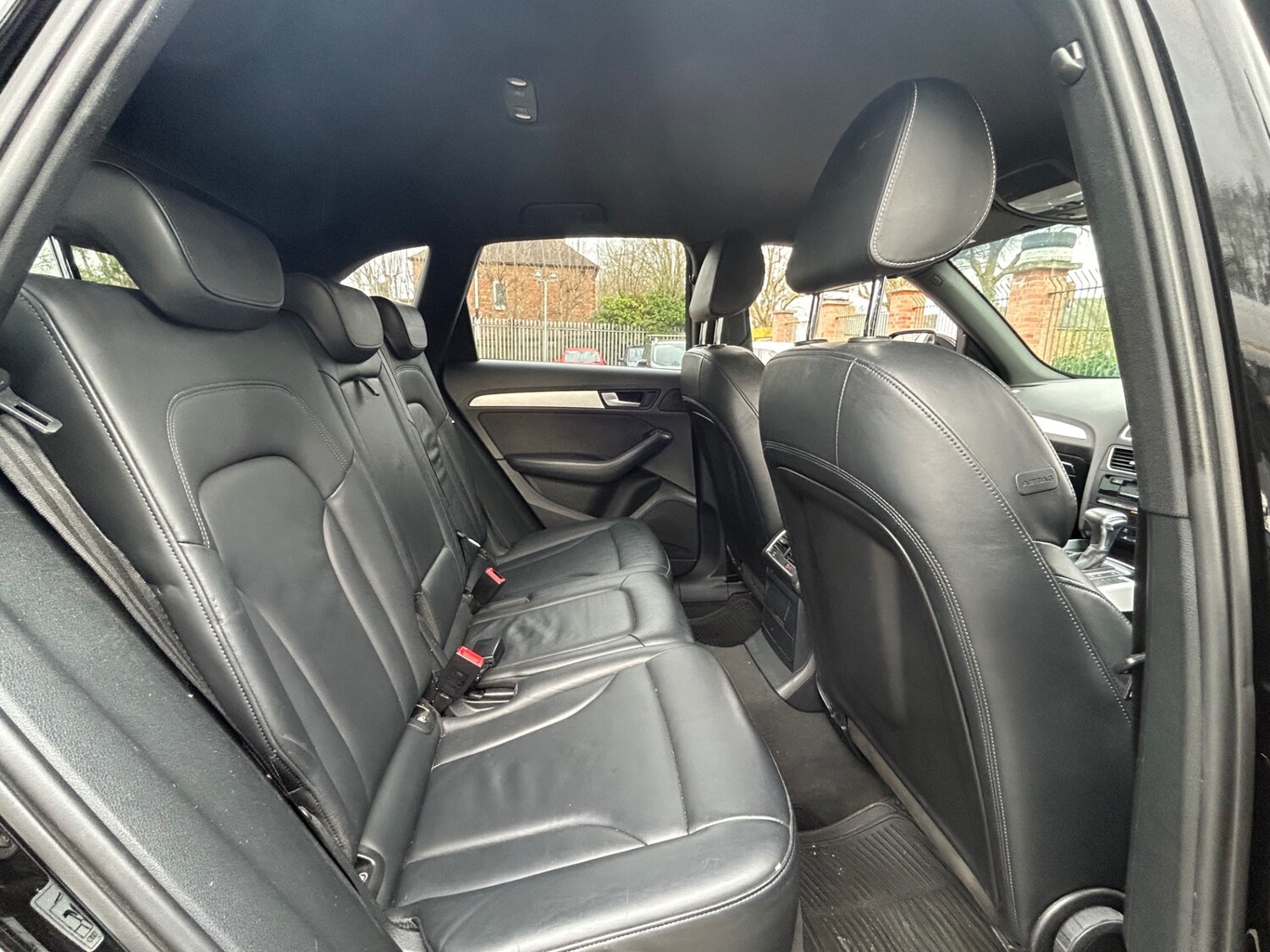 Used Audi Q5 2015 for sale - 76644517: Photo 23