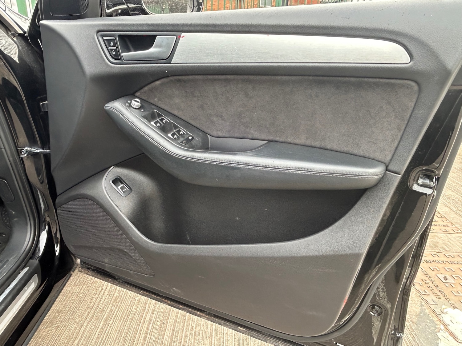 Used Audi Q5 2015 for sale - 76644517: Photo 29