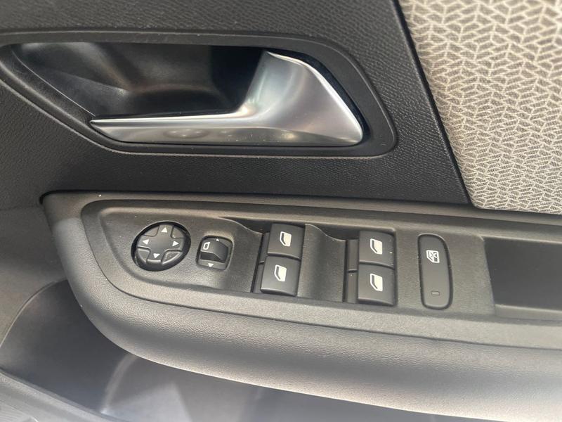 Used Citroen C4 2023 for sale - 76046447: Photo 14