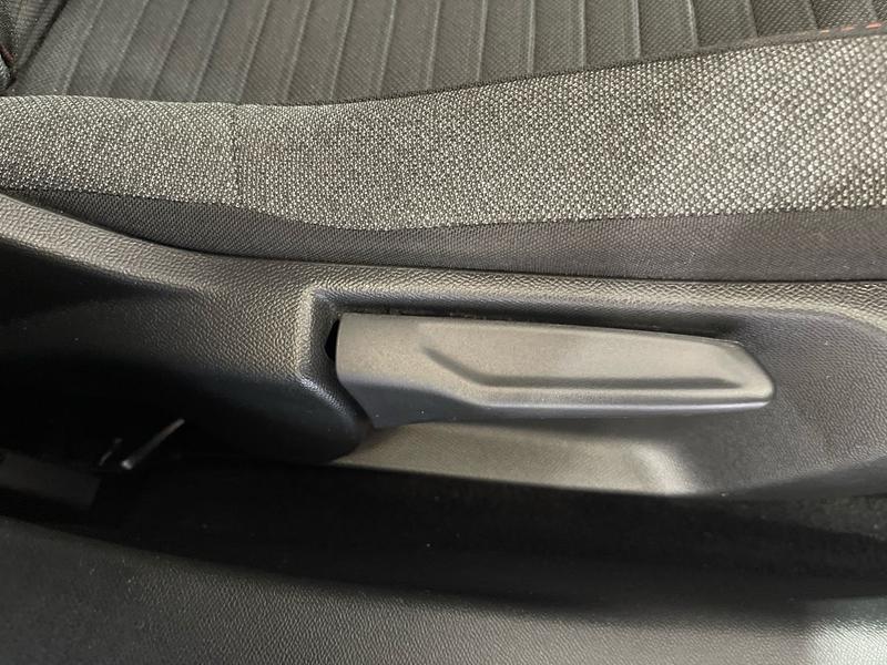 Used Peugeot 2008 2023 for sale - 78042787: Photo 18