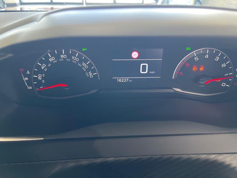 Used Peugeot 2008 2023 for sale - 78042787: Photo 21