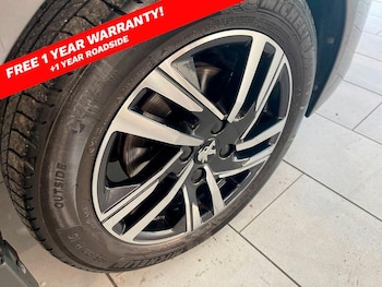 Used Peugeot 208 2022 for sale - 77113073: Photo