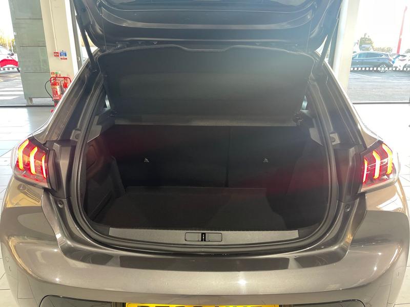 Used Peugeot 208 2022 for sale - 77113073: Photo 9