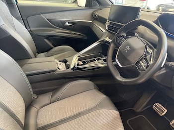 Used Peugeot 3008 2023 for sale - 78618486: Photo