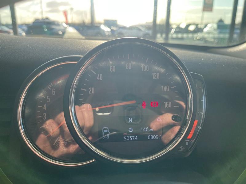 Used MINI Hatch 2019 for sale - 76744326: Photo 18