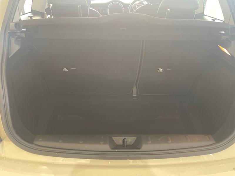 Used MINI Hatch 2019 for sale - 76744326: Photo 9