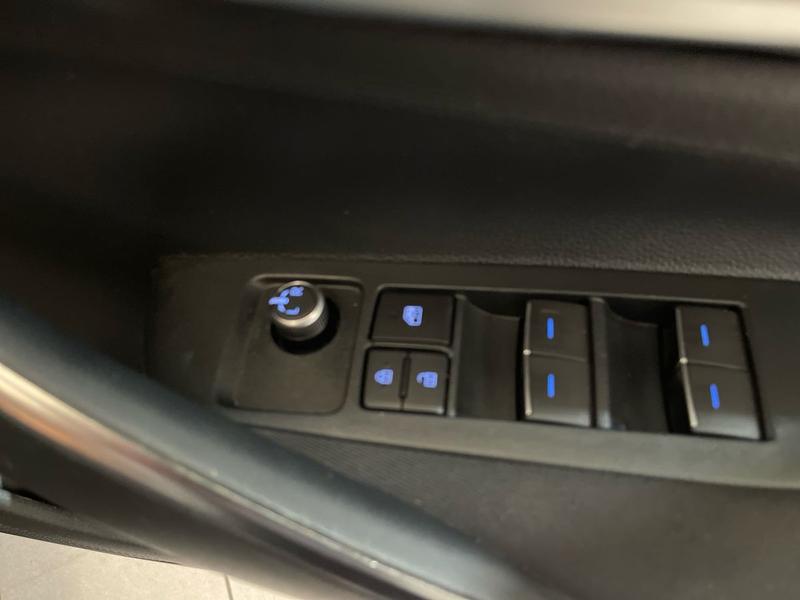 Used Toyota Corolla 2023 for sale - 77653754: Photo 18