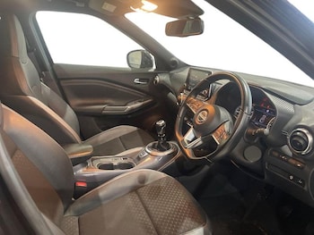 Used Nissan Juke 2023 for sale - 76557402: Photo