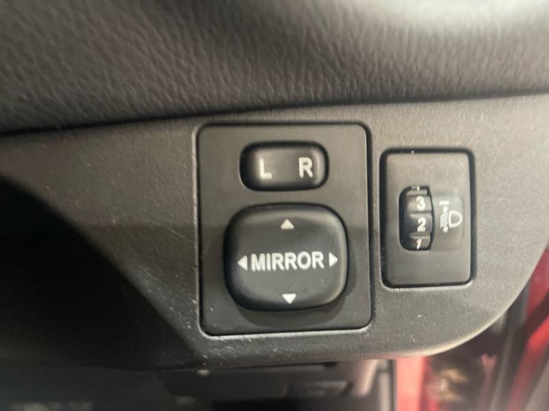 Used Toyota Yaris 2016 for sale - 76196643: Photo 16