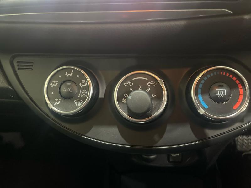 Used Toyota Yaris 2016 for sale - 76196643: Photo 19