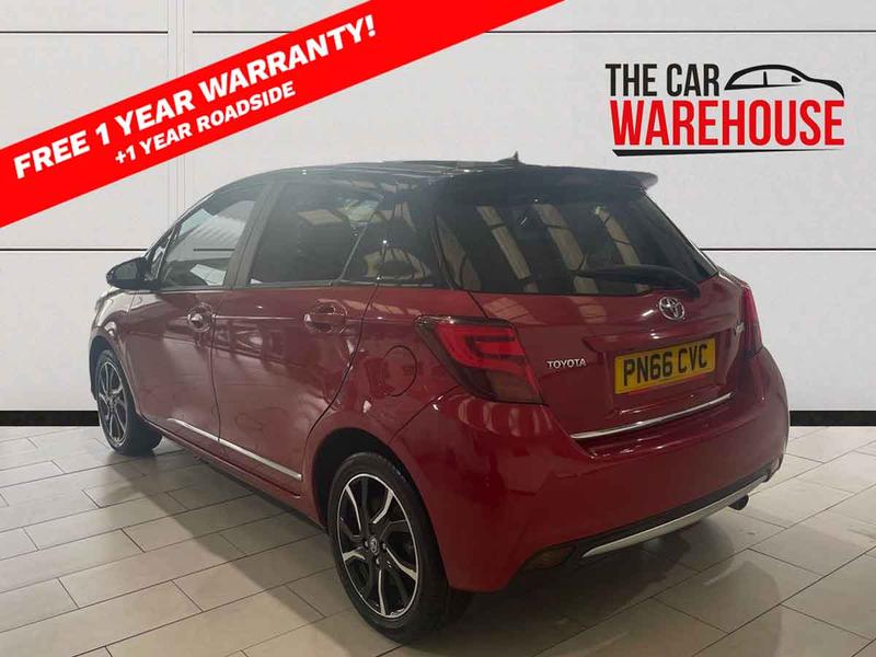 Used Toyota Yaris 2016 for sale - 76196643: Photo 2