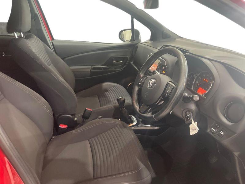 Used Toyota Yaris 2016 for sale - 76196643: Photo 3