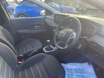 Used Dacia Sandero Stepway 2021 for sale - 77148147: Photo