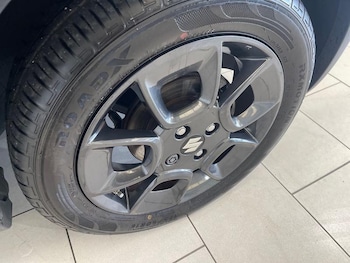 Used Suzuki Ignis 2023 for sale - 78587423: Photo