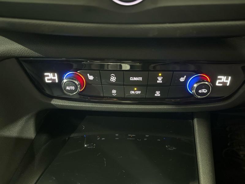 Used Vauxhall Insignia 2017 for sale - 76394145: Photo 26