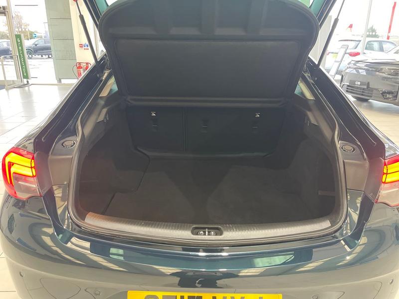 Used Vauxhall Insignia 2017 for sale - 76394145: Photo 9