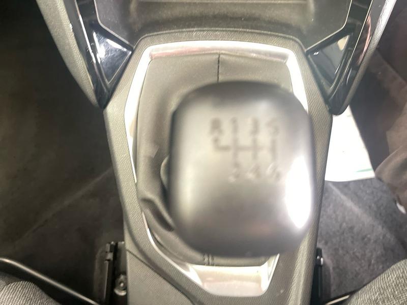 Used Peugeot 2008 2022 for sale - 77286312: Photo 22