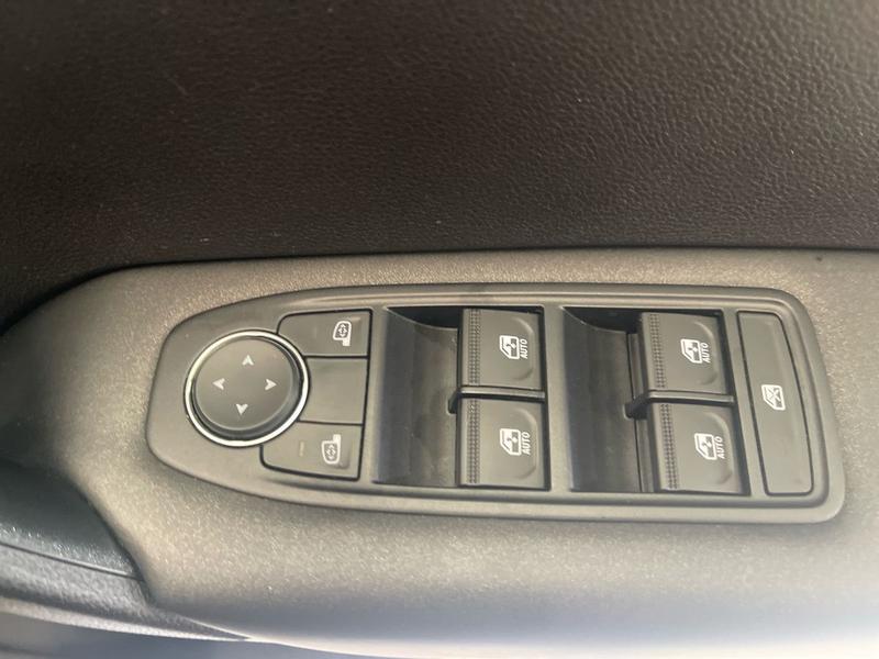 Used Renault Captur 2022 for sale - 77286310: Photo 27