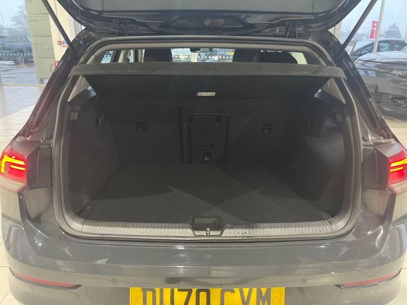 Used Volkswagen Golf 2020 for sale - 76394150: Photo 9