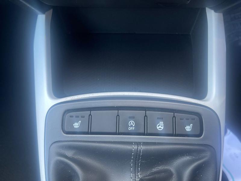 Used Hyundai i10 2023 for sale - 77701040: Photo 26