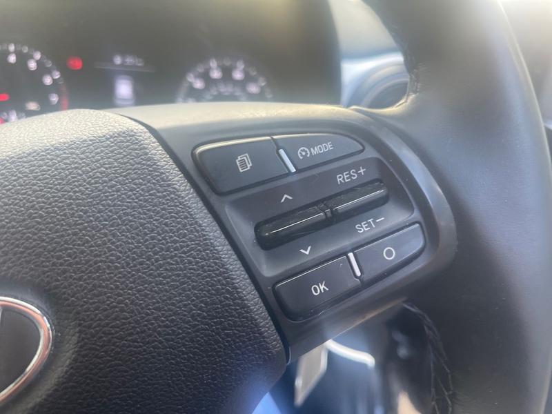 Used Hyundai i10 2023 for sale - 77701040: Photo 31