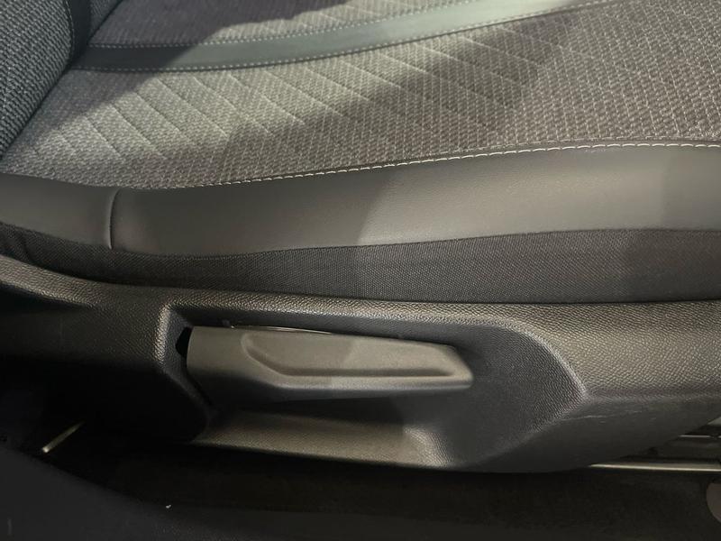 Used Peugeot 2008 2023 for sale - 76744319: Photo 22